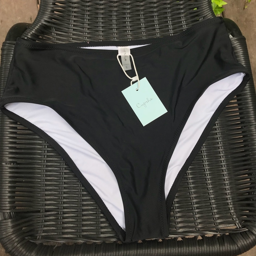 NWT high waisted Cupshe swim bottom